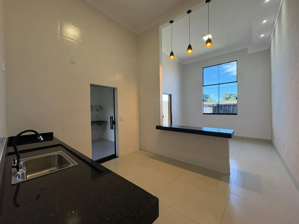 Casa, 3 quartos, 98 m² - Foto 1