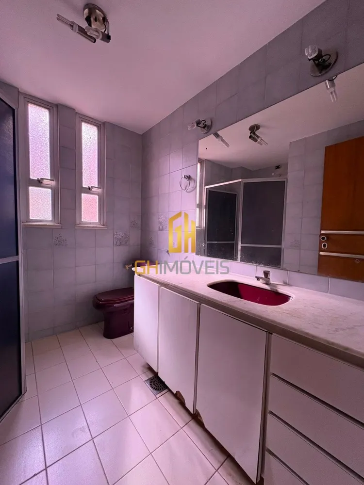 Apartamento, 4 quartos, 227 m² - Foto 2