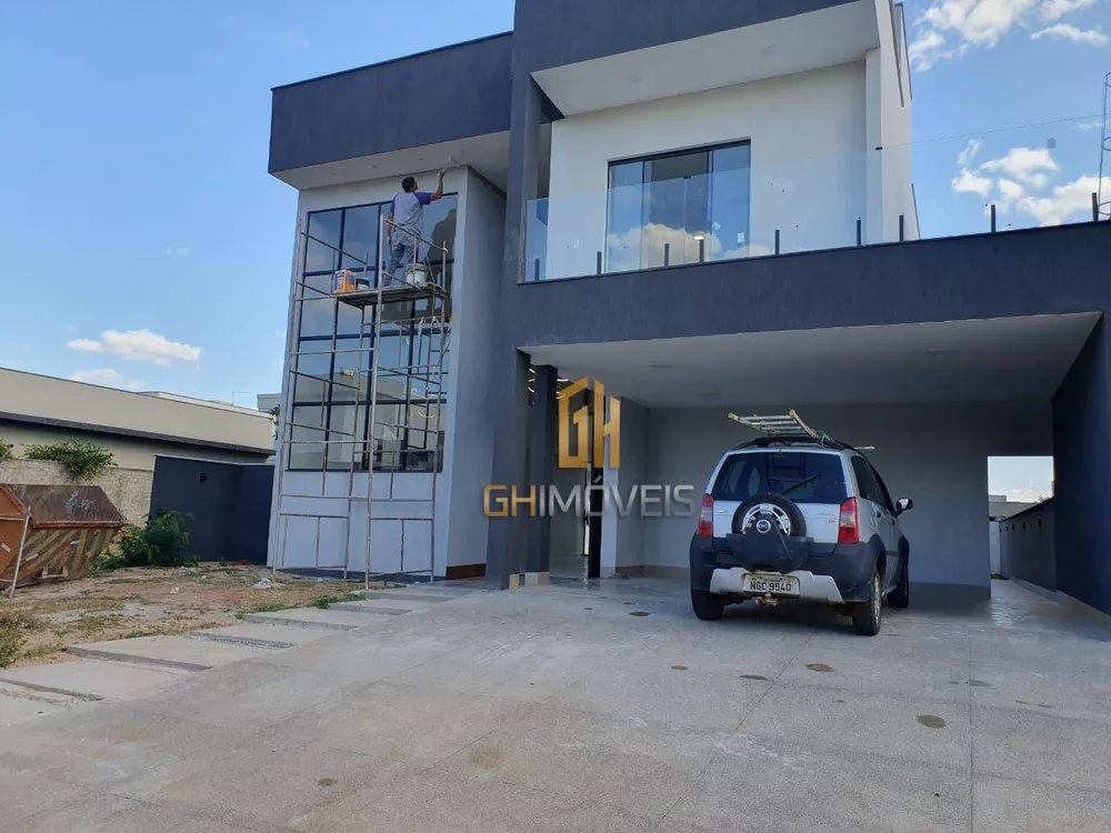 Sobrado à venda com 4 quartos, 350m² - Foto 2