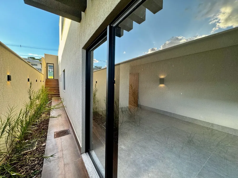 Casa, 3 quartos, 197 m² - Foto 1