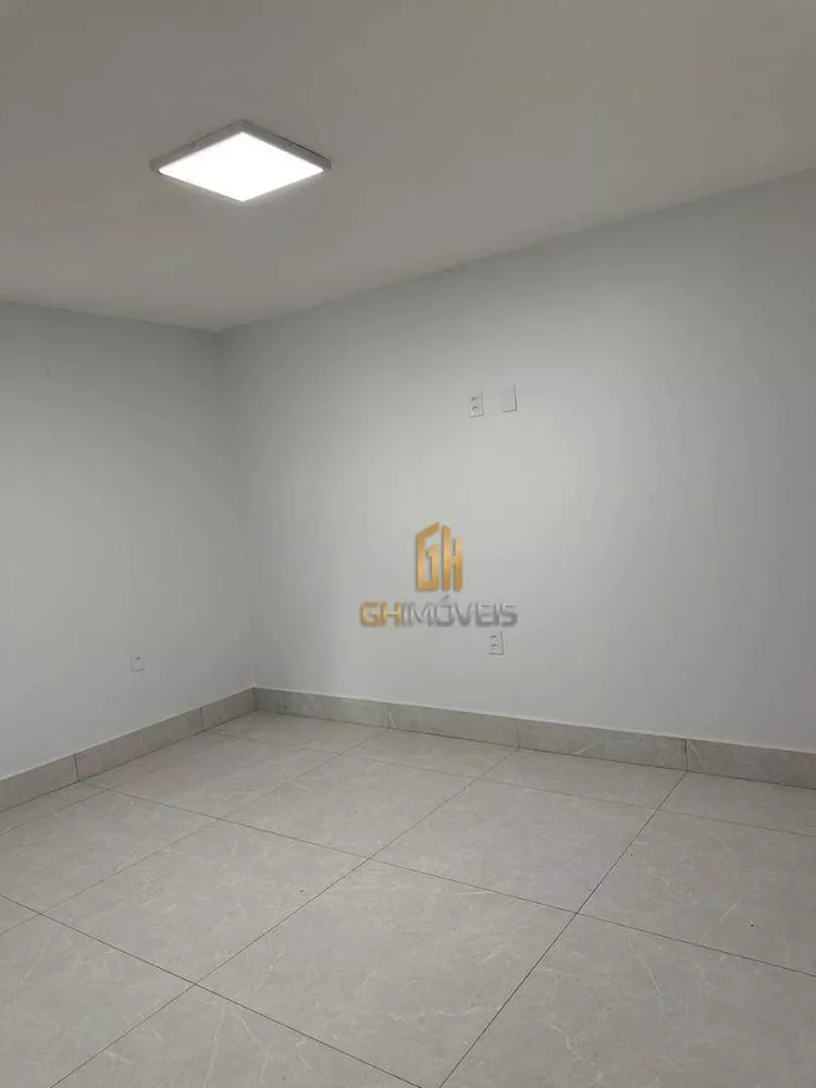 Casa à venda com 3 quartos, 174m² - Foto 3