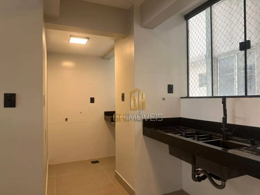 Apartamento à venda com 3 quartos, 136m² - Foto 5