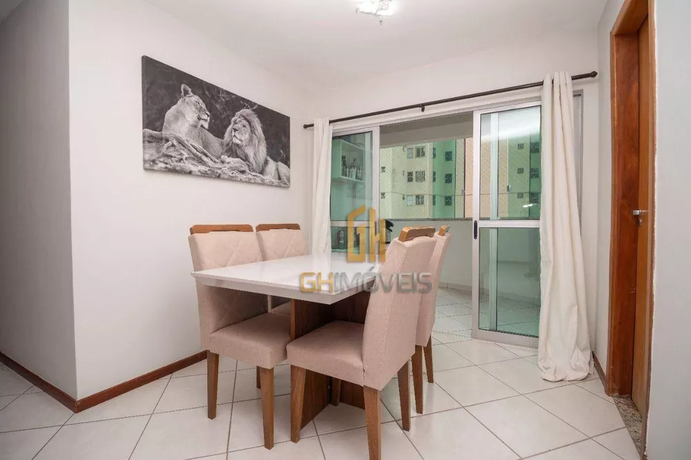 Apartamento à venda com 3 quartos, 98m² - Foto 3