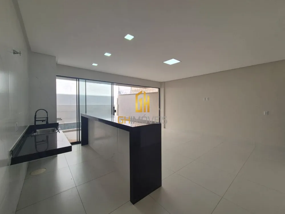 Sobrado, 3 quartos, 186 m² - Foto 2