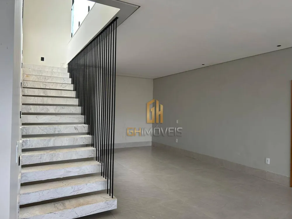 Sobrado, 4 quartos, 296 m² - Foto 2