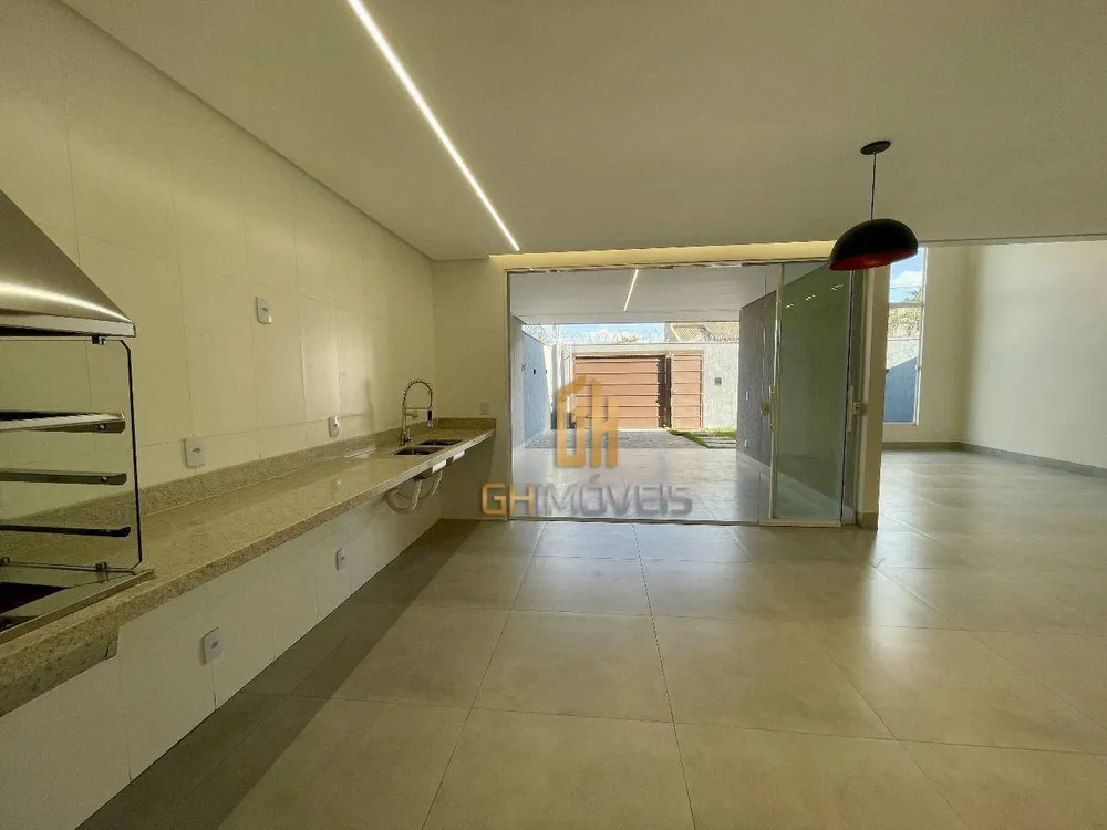 Casa, 3 quartos, 132 m² - Foto 3