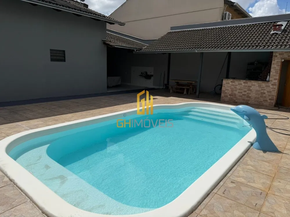 Casa, 3 quartos, 220 m² - Foto 4