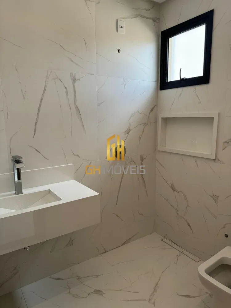 Sobrado, 4 quartos, 274 m² - Foto 1