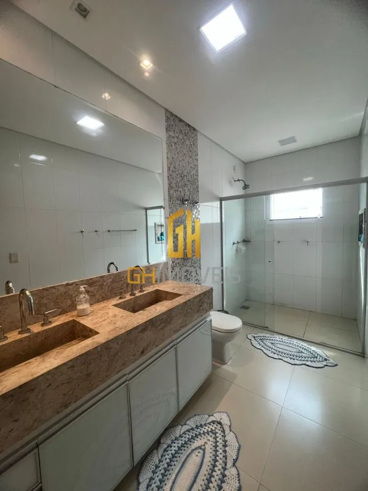 Sobrado, 4 quartos, 283 m² - Foto 2