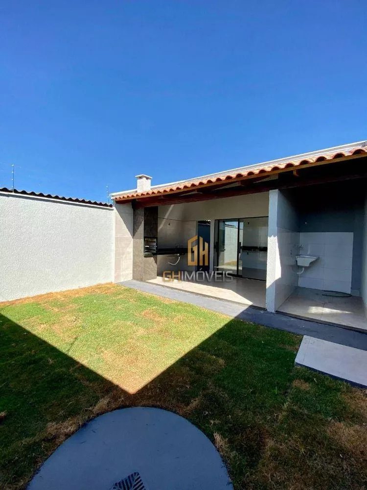 Casa à venda com 2 quartos, 91m² - Foto 2