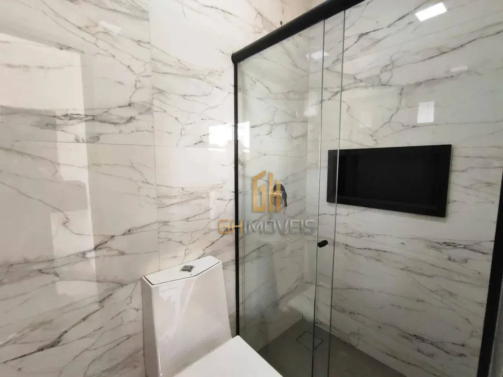 Sobrado, 3 quartos, 226 m² - Foto 1