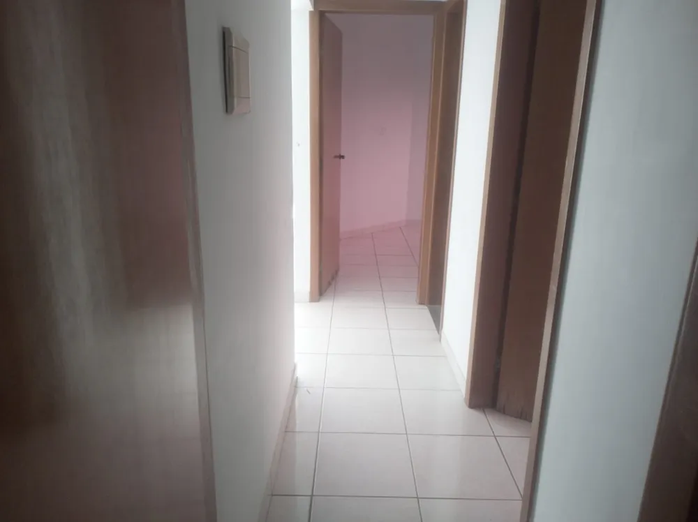 Casa, 3 quartos, 220 m² - Foto 2