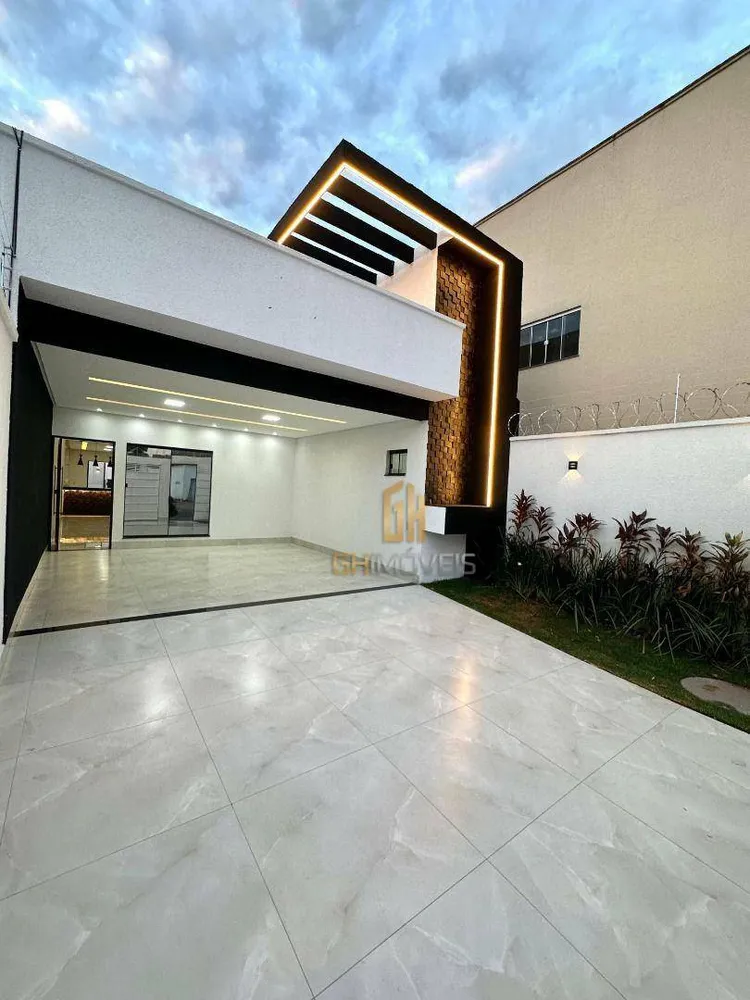 Casa, 3 quartos, 156 m² - Foto 1