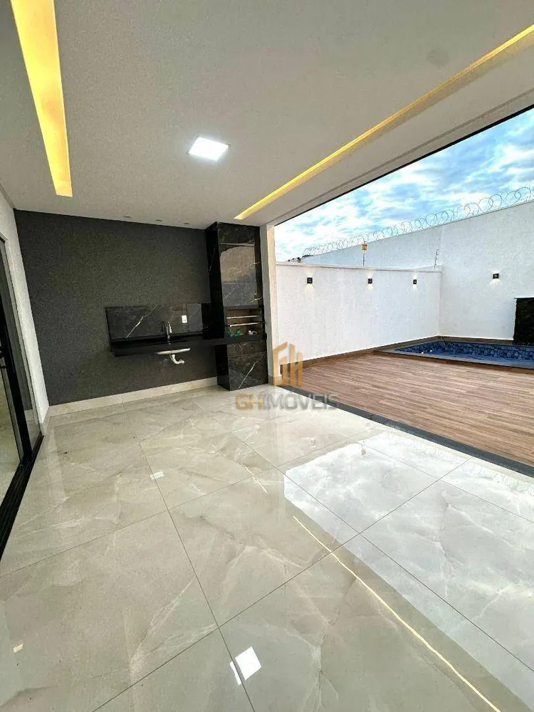 Casa, 3 quartos, 156 m² - Foto 2