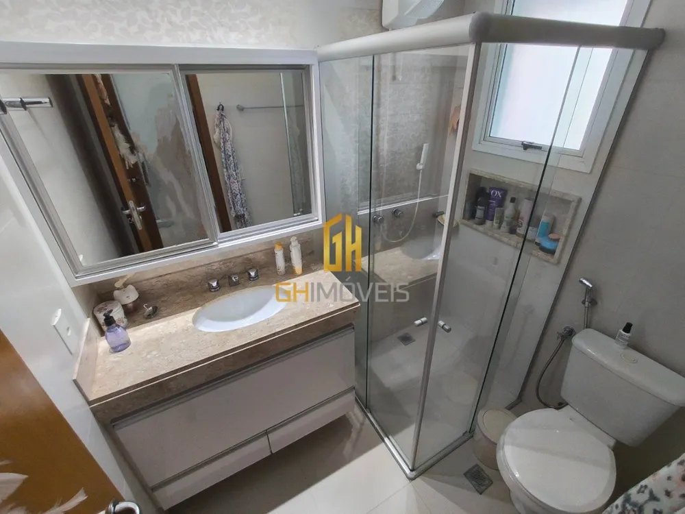 Apartamento, 3 quartos, 158 m² - Foto 1