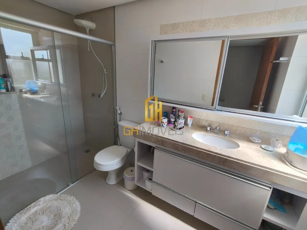 Apartamento, 3 quartos, 158 m² - Foto 2