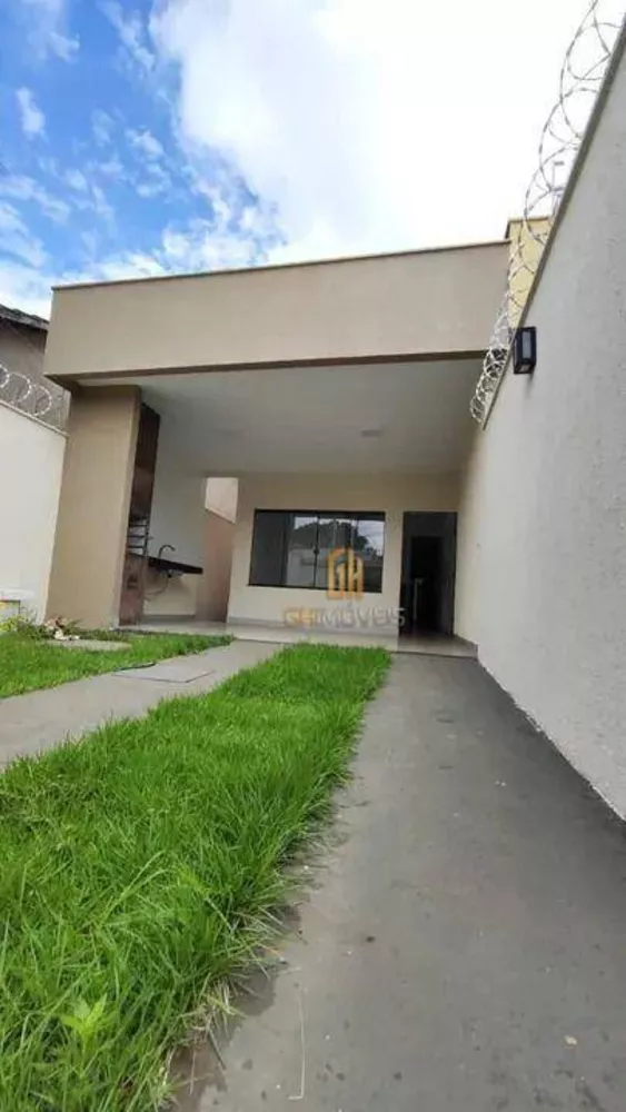 Casa à venda com 3 quartos, 103m² - Foto 1