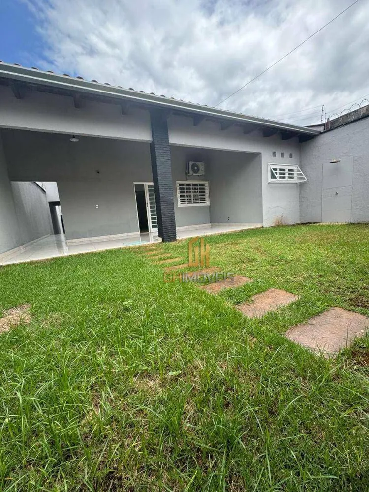 Casa, 3 quartos, 220 m² - Foto 1