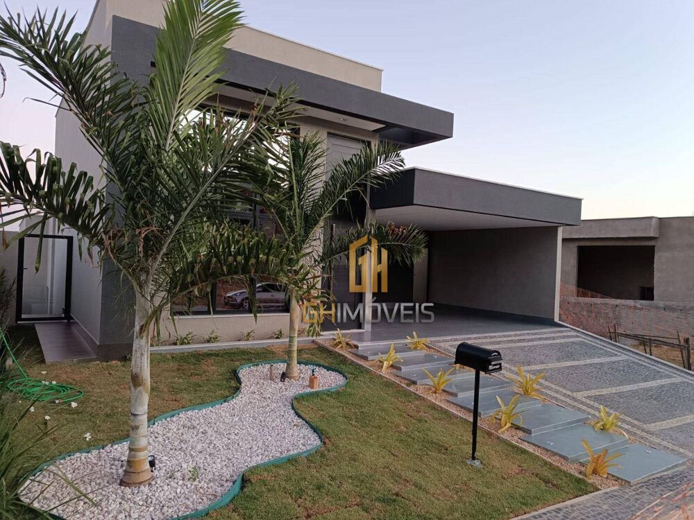 Casa de Condomínio à venda com 3 quartos, 197m² - Foto 4