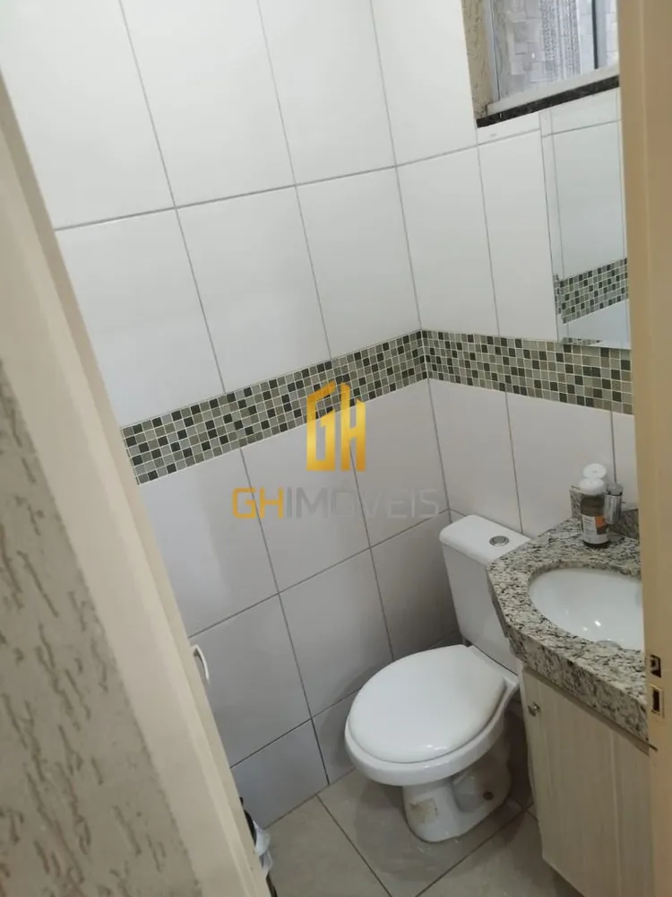 Casa, 4 quartos, 225 m² - Foto 2