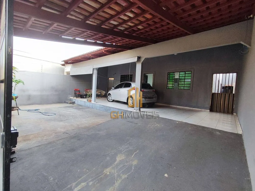 Casa, 2 quartos, 175 m² - Foto 1