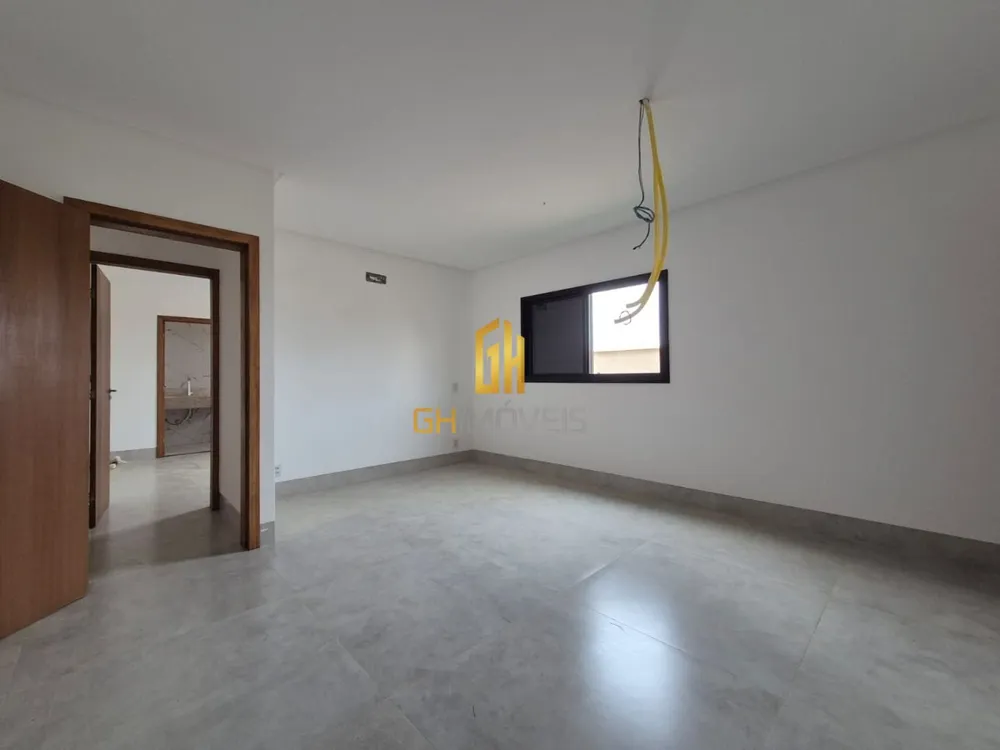 Casa, 4 quartos, 218 m² - Foto 2