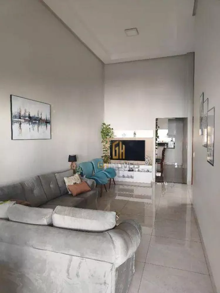 Casa à venda com 3 quartos, 180m² - Foto 3