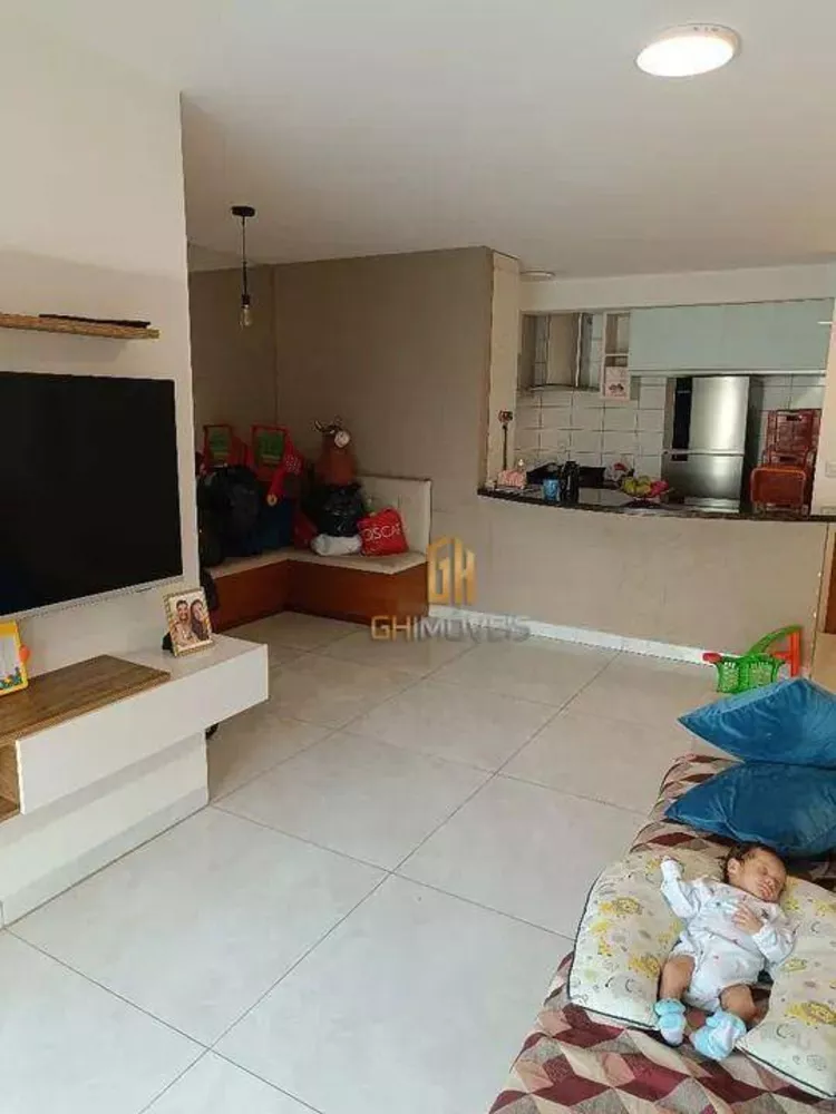 Apartamento à venda com 3 quartos, 93m² - Foto 3