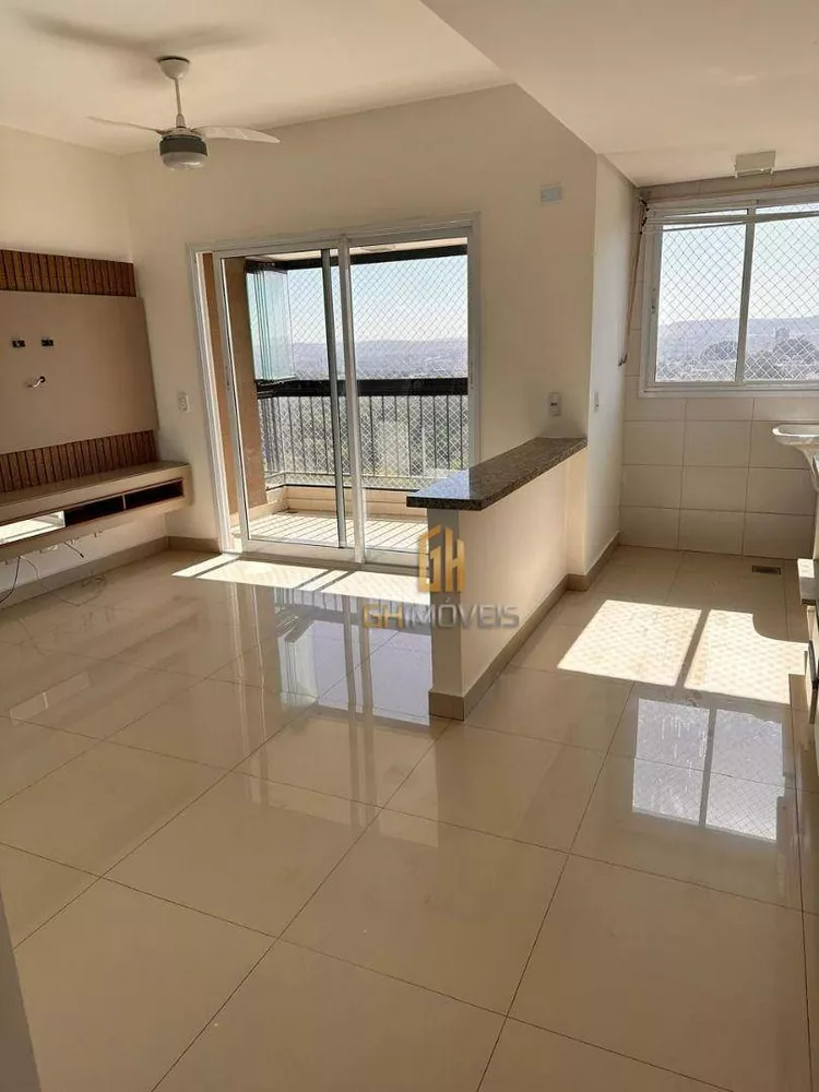 Apartamento à venda com 2 quartos, 62m² - Foto 1