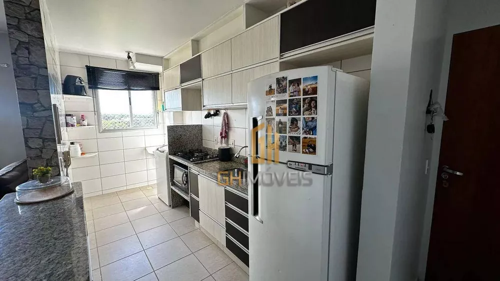 Apartamento à venda com 3 quartos, 74m² - Foto 3