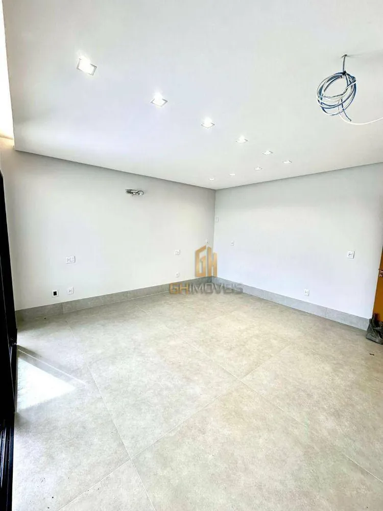 Sobrado, 4 quartos, 207 m² - Foto 1
