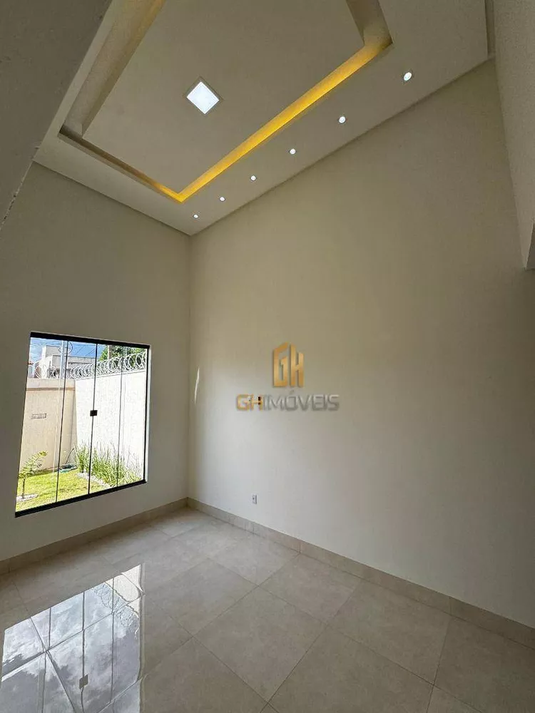 Casa à venda com 3 quartos, 120m² - Foto 3