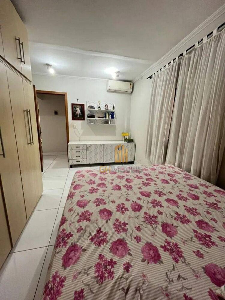 Casa à venda com 3 quartos, 200m² - Foto 8