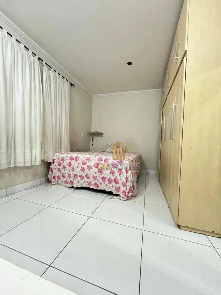 Casa à venda com 3 quartos, 200m² - Foto 16