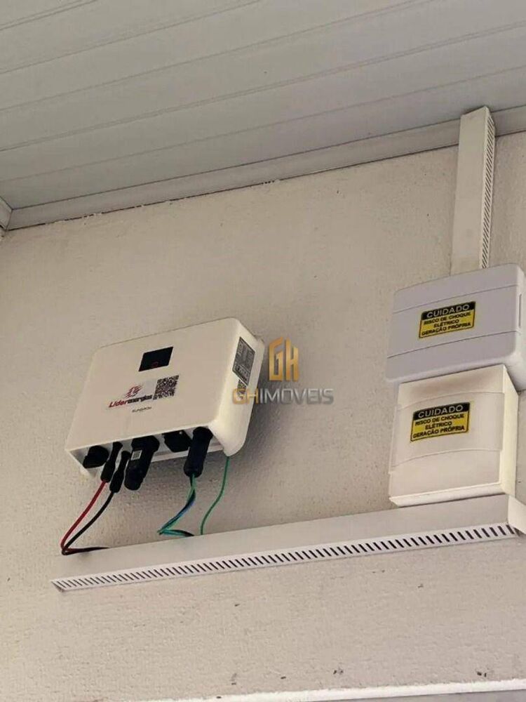 Casa à venda com 3 quartos, 200m² - Foto 7