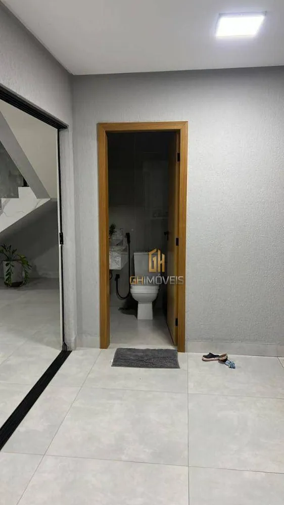 Sobrado, 4 quartos, 250 m² - Foto 1