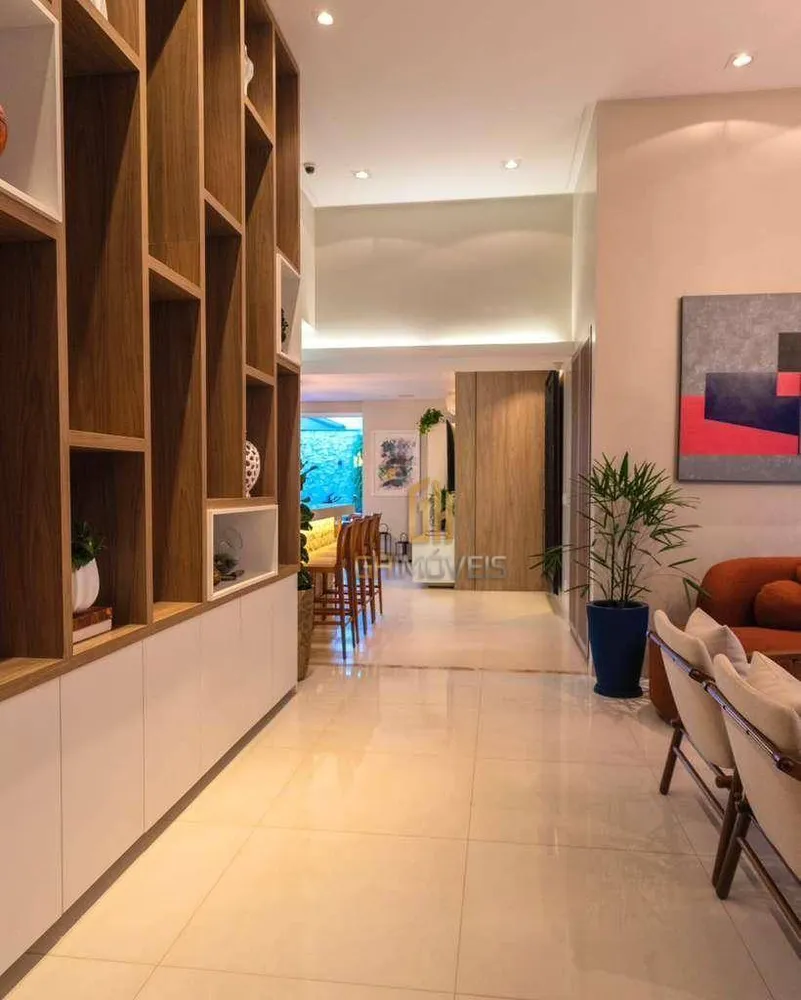 Casa, 3 quartos, 209 m² - Foto 2