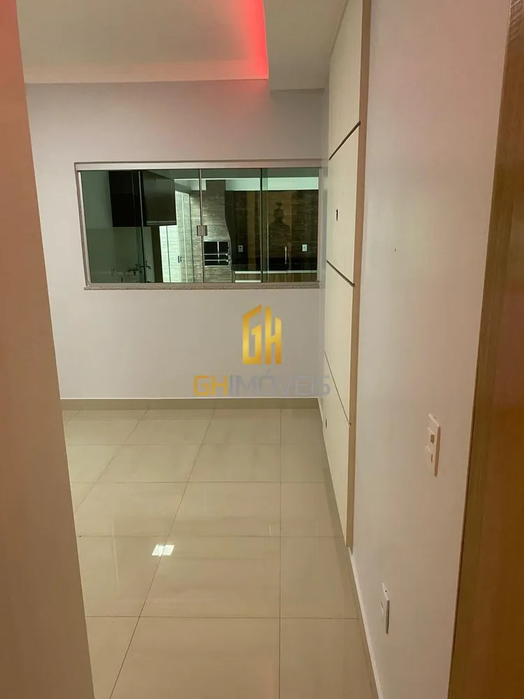 Casa, 3 quartos, 141 m² - Foto 2