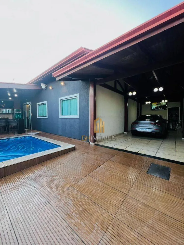 Casa, 3 quartos, 217 m² - Foto 3