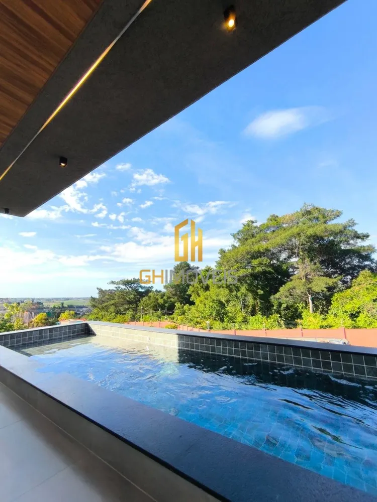 Sobrado, 3 quartos, 234 m² - Foto 1