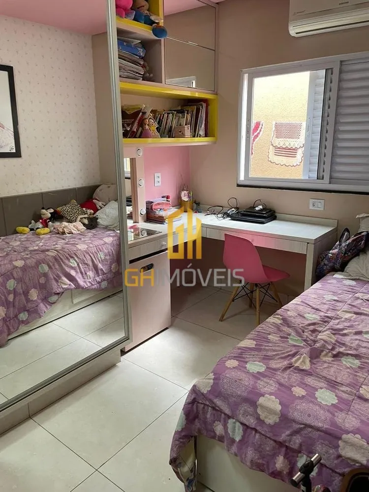 Casa, 3 quartos, 227 m² - Foto 2