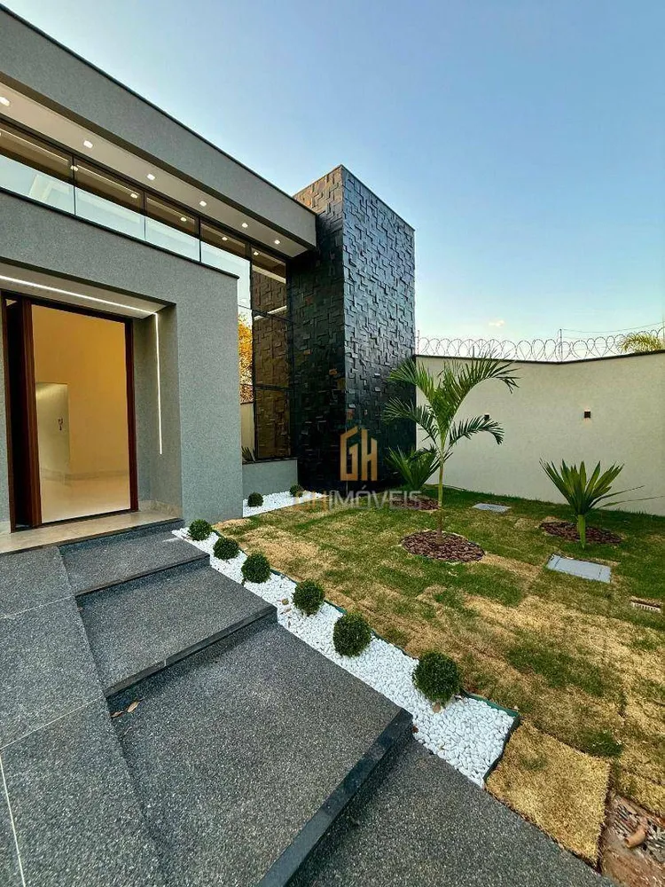 Casa, 3 quartos, 218 m² - Foto 3