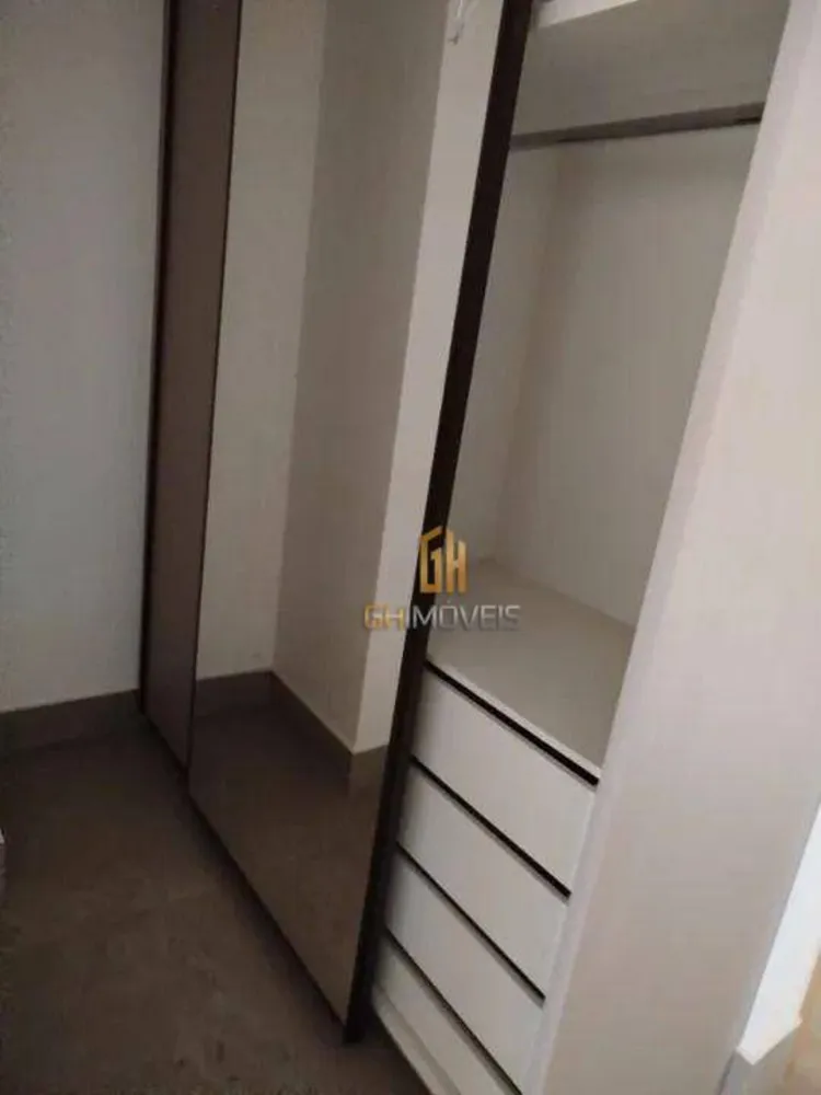 Apartamento, 3 quartos, 156 m² - Foto 2