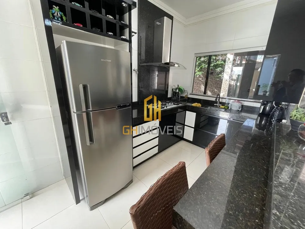 Casa, 3 quartos, 150 m² - Foto 1