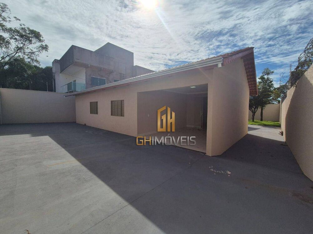 Casa, 3 quartos, 220 m² - Foto 2