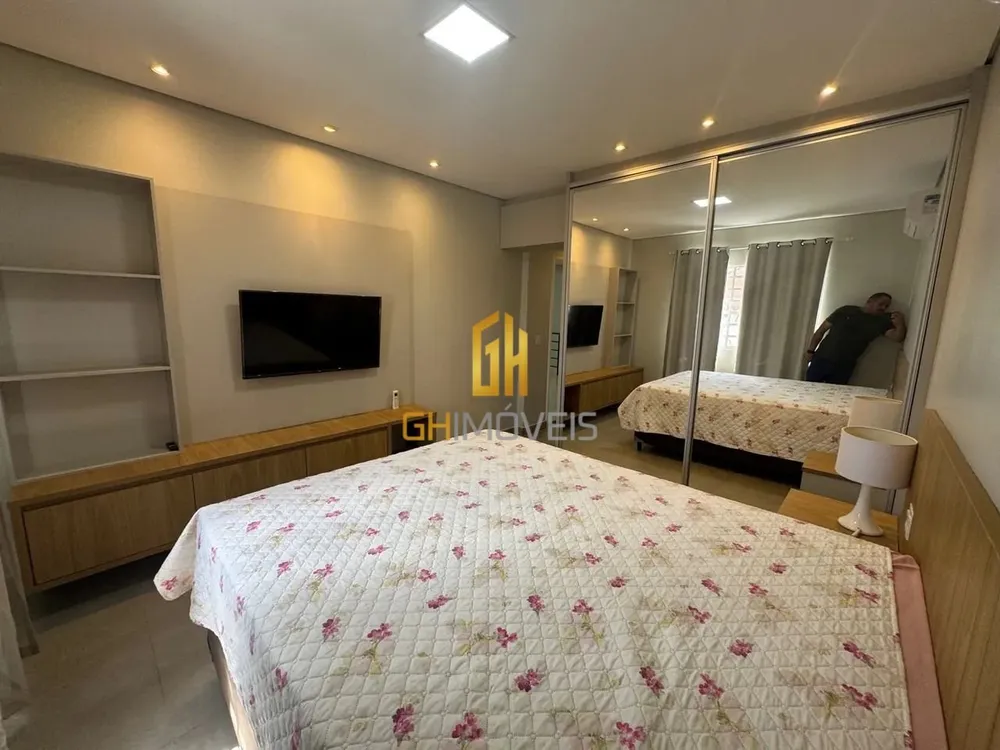 Casa, 4 quartos, 302 m² - Foto 3