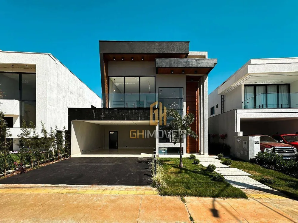 Sobrado, 4 quartos, 272 m² - Foto 1