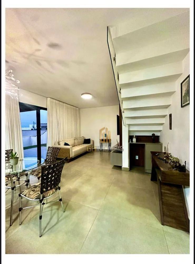 Sobrado, 3 quartos, 180 m² - Foto 1