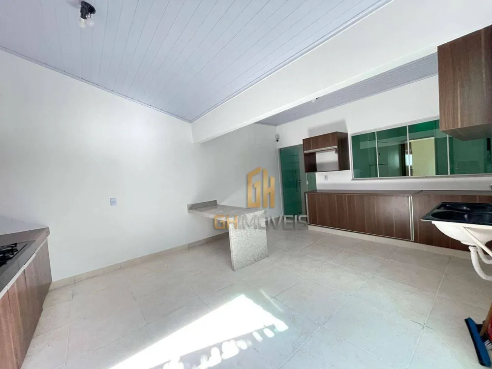 Casa, 3 quartos, 141 m² - Foto 4