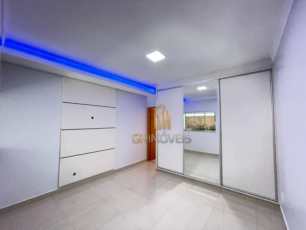 Casa, 3 quartos, 141 m² - Foto 1